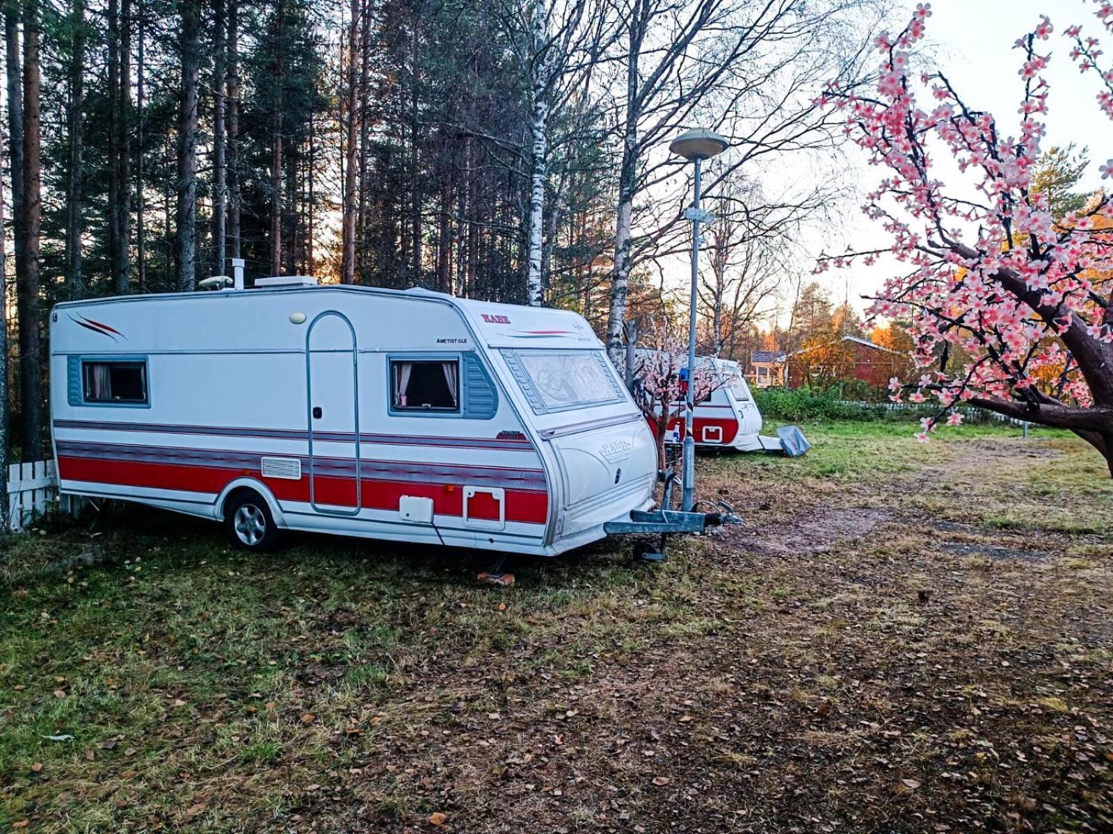 Santa'S Winter Caravan-Kabe Ametist Rovaniemi Eksteriør billede